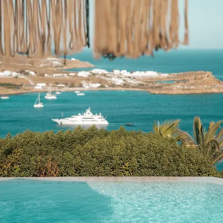 Nomade 4br Over Psarou * بلاتيس يالوس