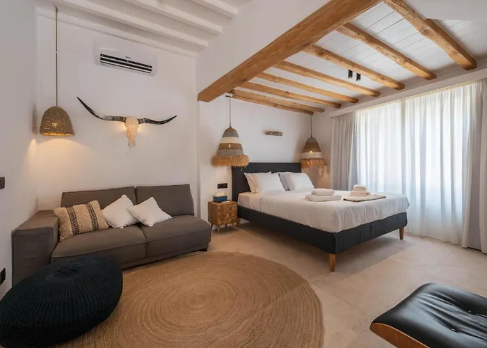 Nomade 4br Over Psarou Villa *