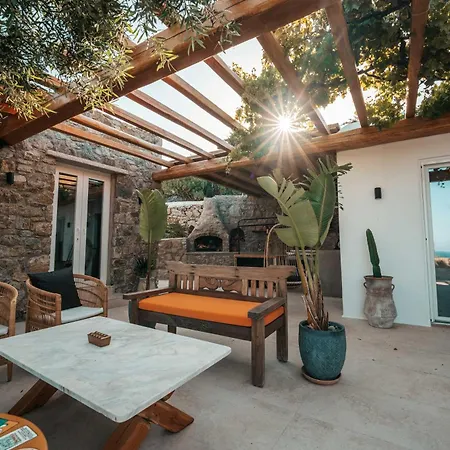 Nomade 4br Over Psarou וילה